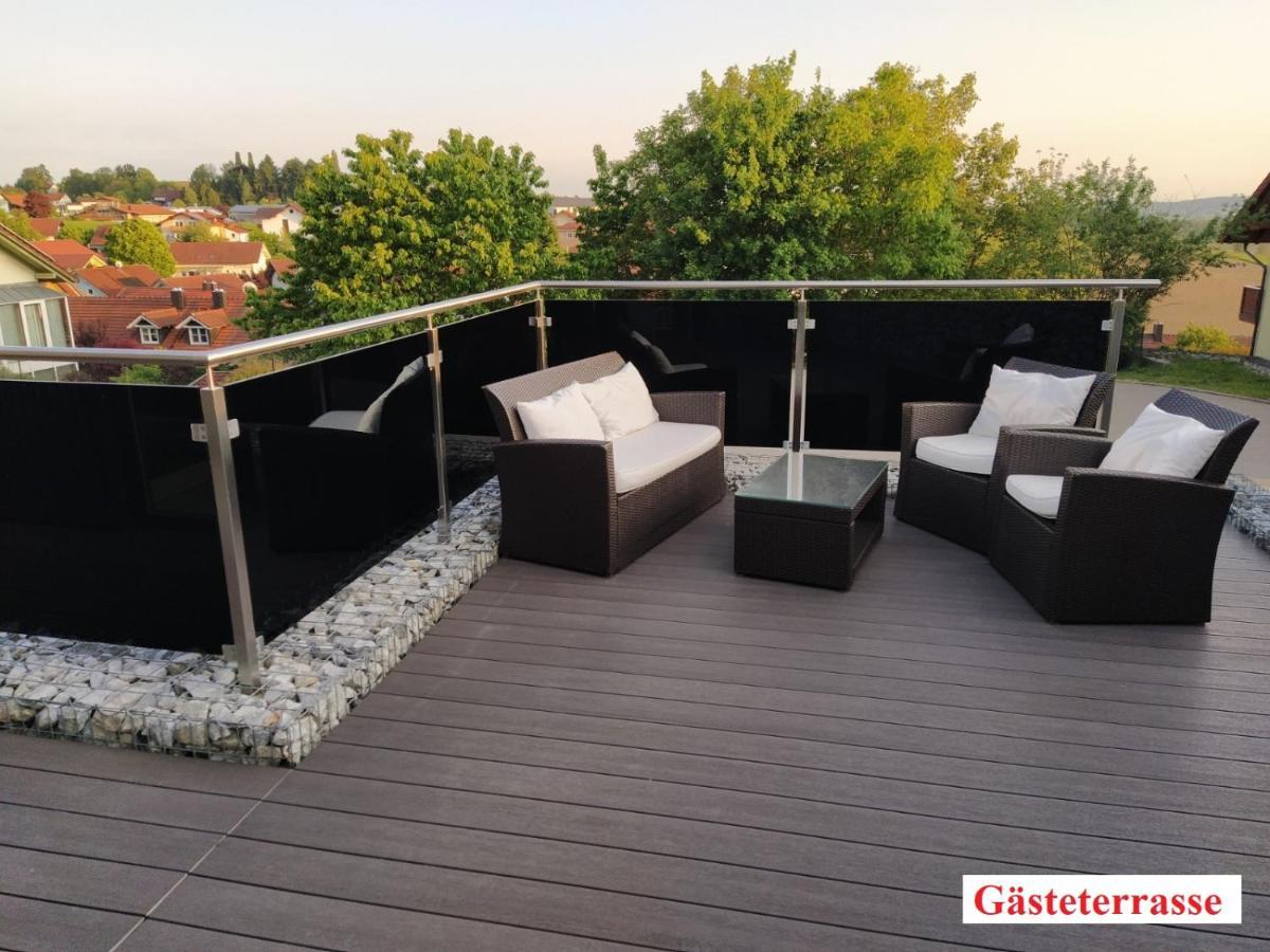 Ferienwohnung Fernblick Neukirchen vorm Wald Esterno foto