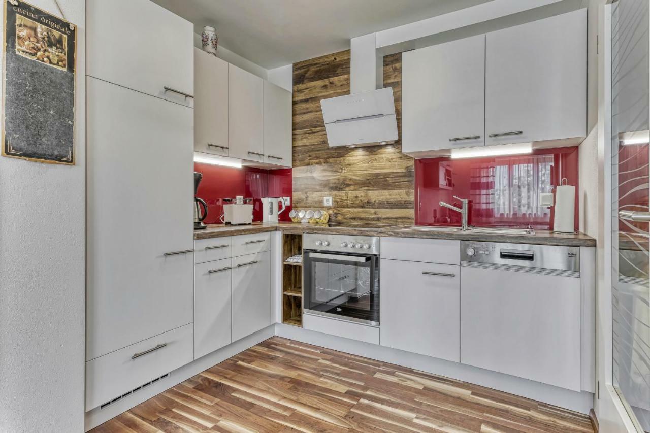 Ferienwohnung Fernblick Neukirchen vorm Wald Esterno foto