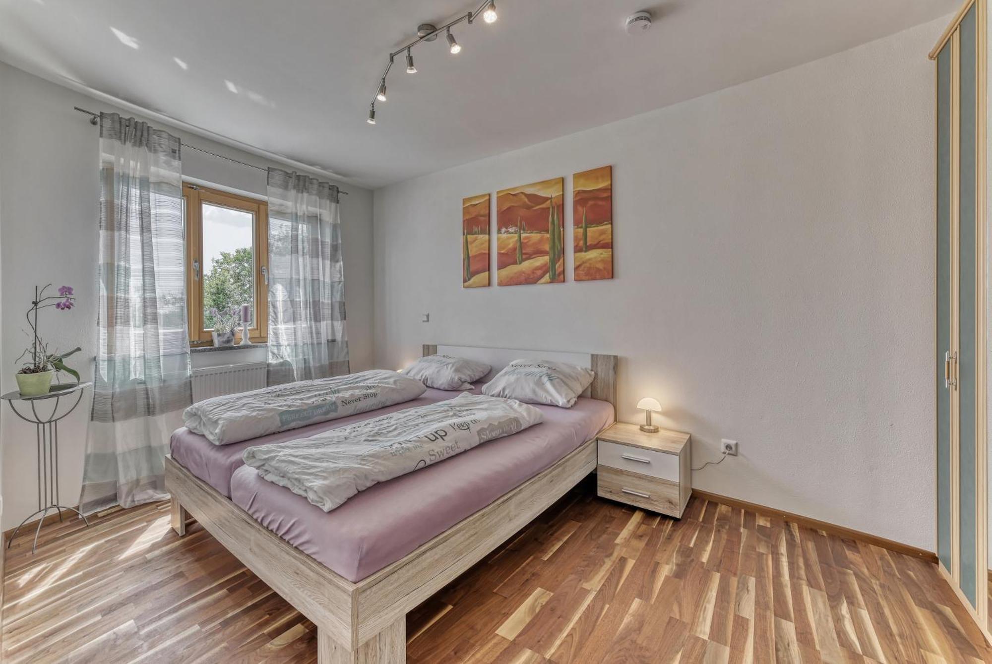 Ferienwohnung Fernblick Neukirchen vorm Wald Esterno foto